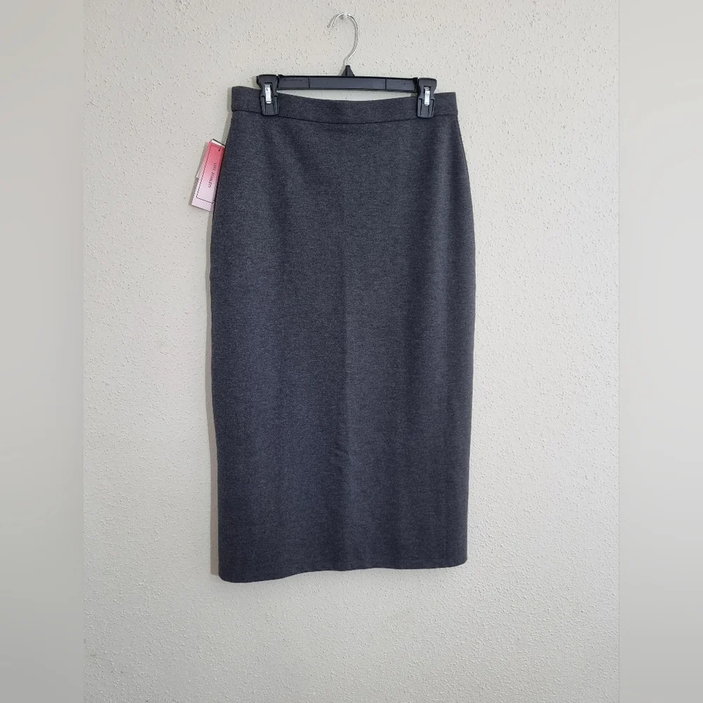 Elegant Gray Women's Skirt - Picture 6 of 7